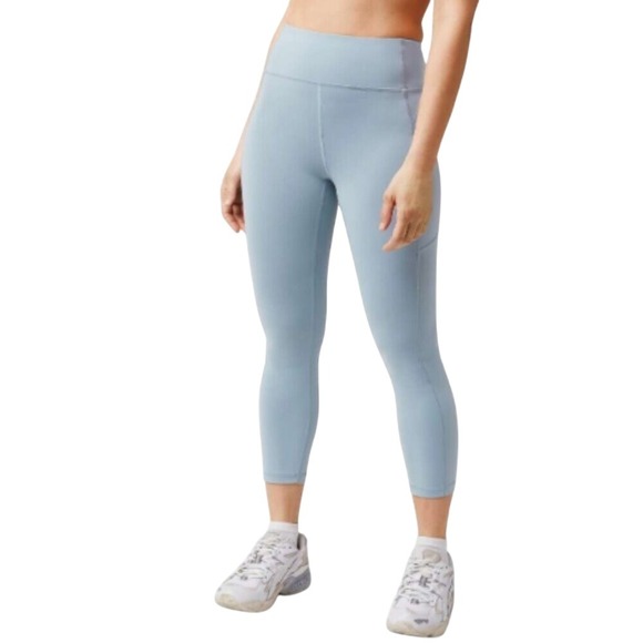 Lululemon Invigorate High-Rise Crop 23" Chambray EUC W6BDVS Size 14 Yoga Pilates - Picture 1 of 16